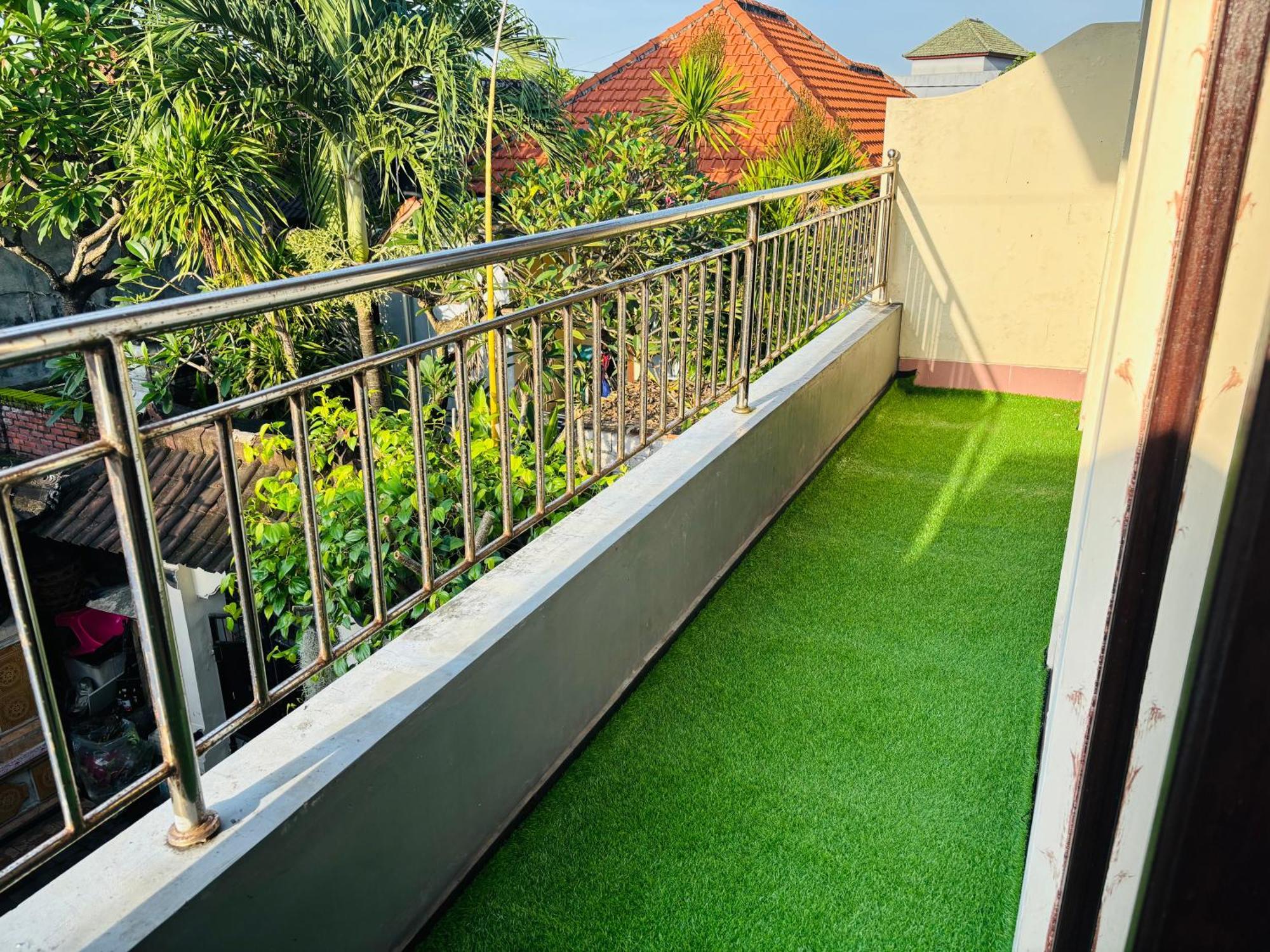 Mama Mega Homestay Pesanggaran Экстерьер фото